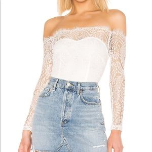 superdown Rivka Off Shoulder Bodysuit